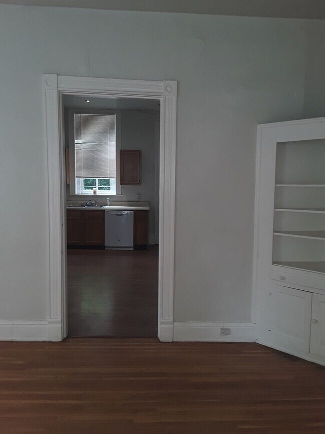 Building Photo - 1238 Garvin Pl