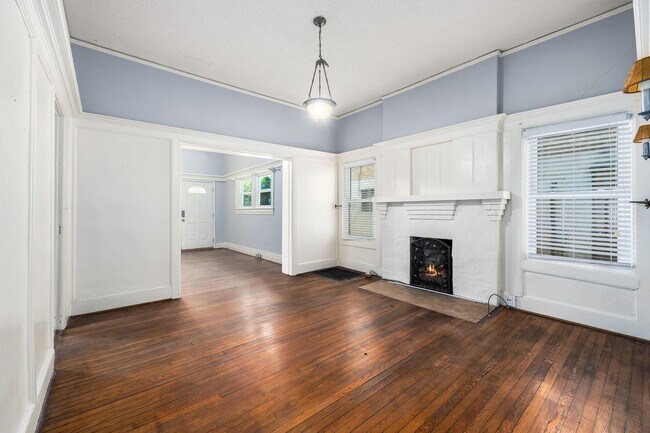 Building Photo - Home for rent in Birmingham, Alabama