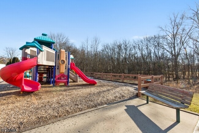 Building Photo - 3406 French Dr