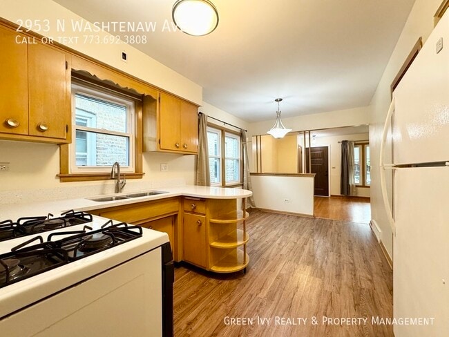 Building Photo - 2953 N Washtenaw Ave