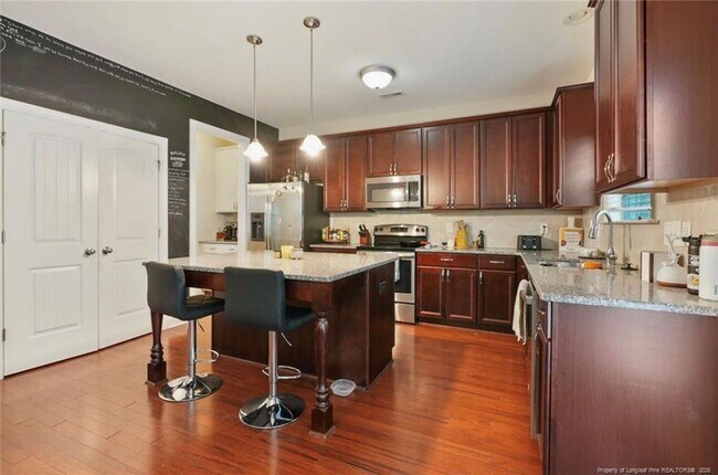 Building Photo - 34 Coswell Ct