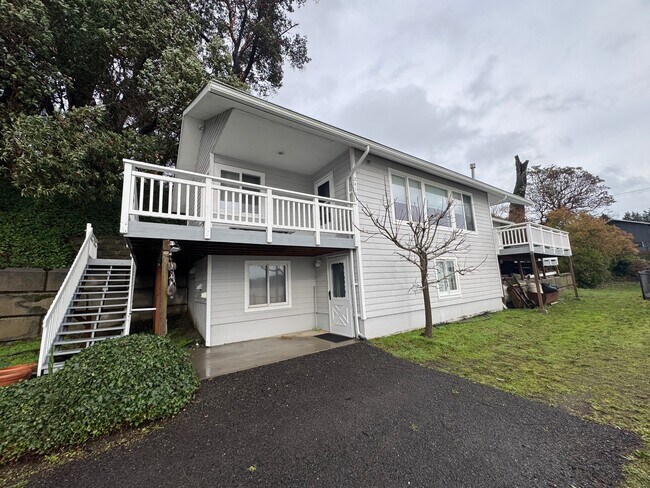 Building Photo - 24103 Vashon Hwy SW