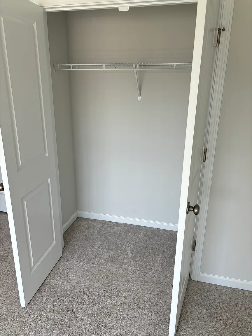 Building Photo - 1002 Kaya Ct