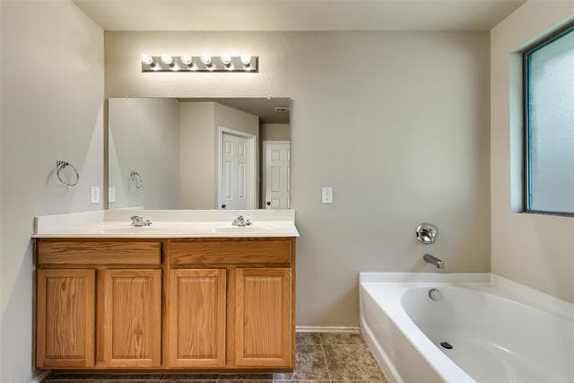 Building Photo - 5501 Crestwood Dr