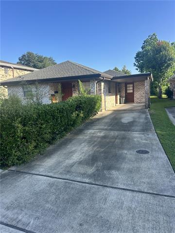 Building Photo - 4821 Zenith St
