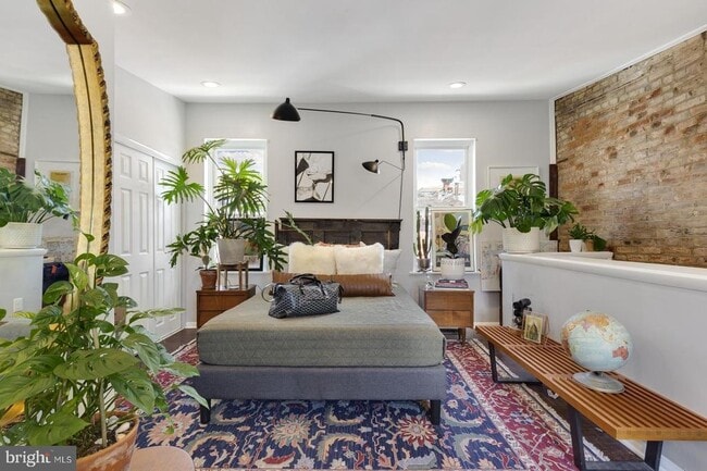 Building Photo - 1630 Rodman St