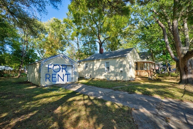 Building Photo - 2720 Gibson St
