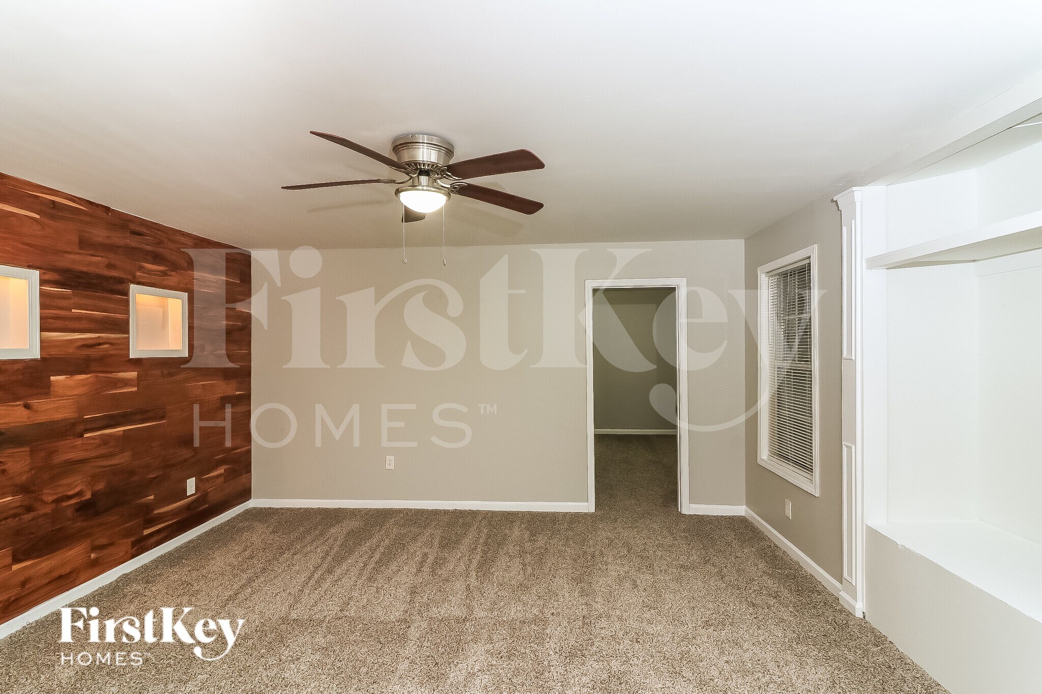 Building Photo - 5955 Water Oaks Dr