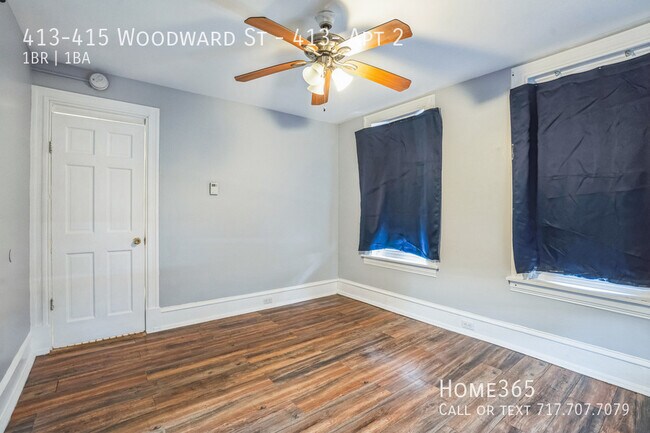 Building Photo - 413-415 Woodward St-413- Apt 2