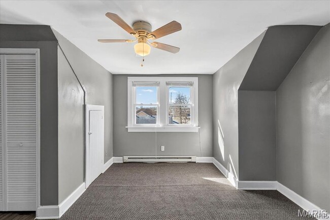 Building Photo - 221 Lebanon Ave