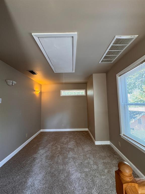 Building Photo - 201 W 33rd St