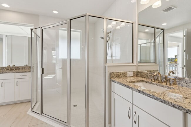 Building Photo - 401 Marquesa Cir