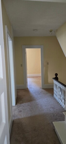 Building Photo - 12 Folger Ave