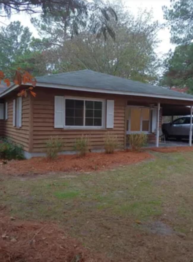 Primary Photo - 2185 Foxfire Rd