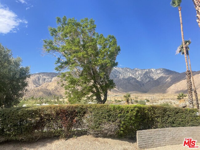 Building Photo - 2825 N Los Felices Rd