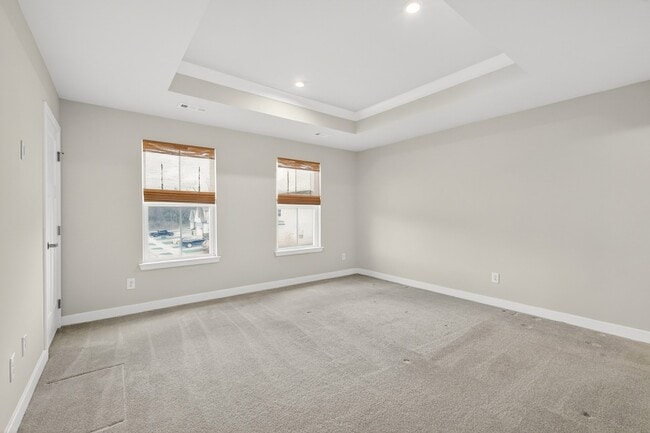 Building Photo - 1085 Duncan St