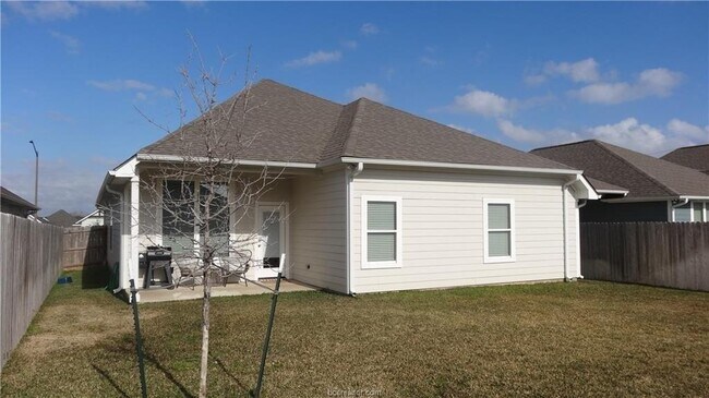 Building Photo - 3421 Utah Ct
