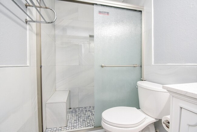 Building Photo - 9506 Tree Sparrow Ln