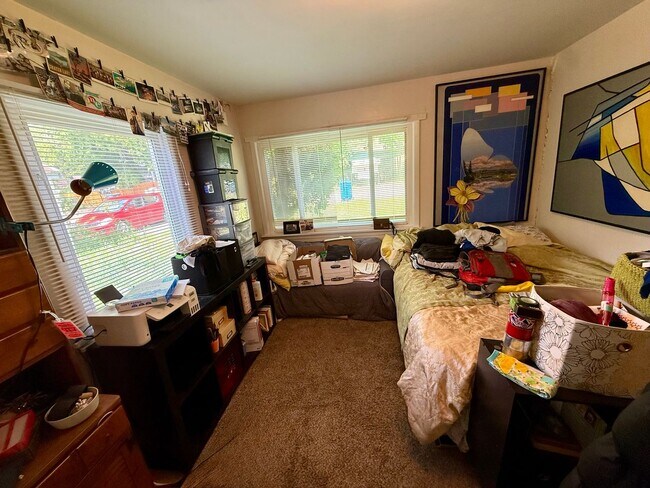 Building Photo - Charming 2 Bed / 1 Bath Home in Bonner! Pet Friendly!
