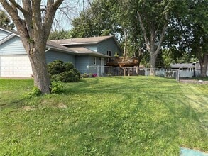 Building Photo - 9055 Forestview Ln N