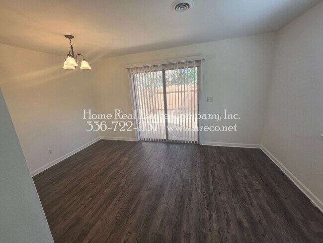 Building Photo - 1449 Brookwood Dr