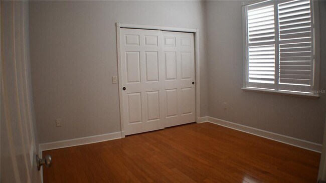 Building Photo - 4910 Old Creek Dr