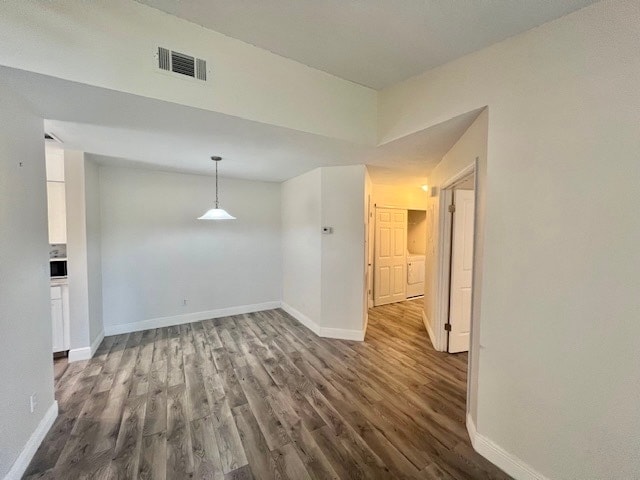 Building Photo - 151 Waterfall Way