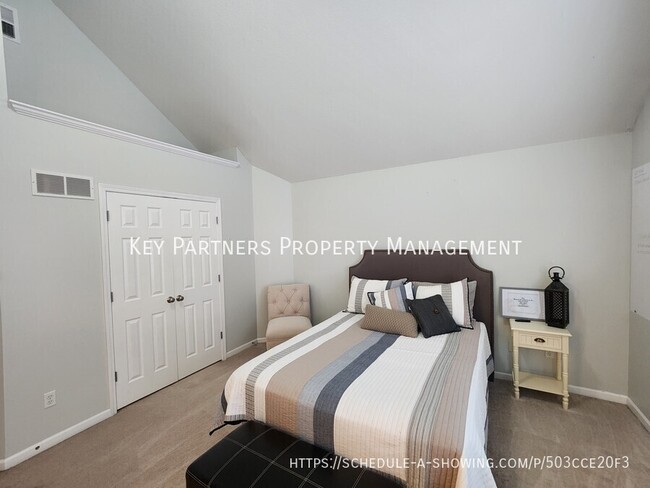 Building Photo - 5812 N Ames-