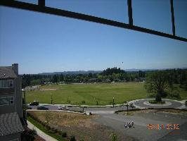 Building Photo - Cedar Mill 2 BR with terrific view