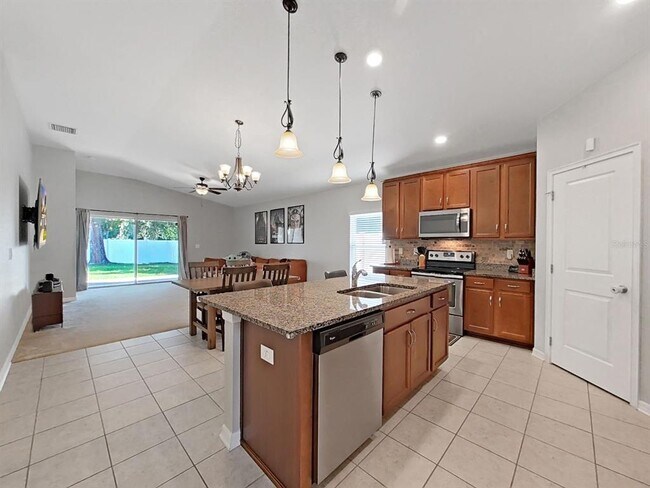 Building Photo - 14066 Finsbury Dr