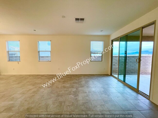 Building Photo - 6379 E Calle Hora Cero