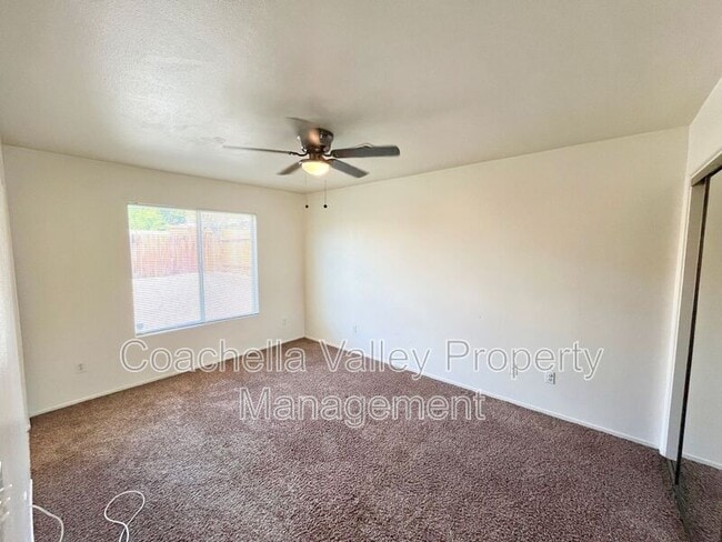 Building Photo - 66028 Mission Lakes Blvd