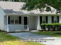 Building Photo - Sleek and Stylish 3 Bedroom, 2 full bath cottage home in Mid-town! Only $1750/mo.!!