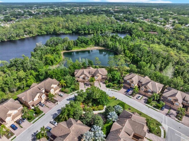 Building Photo - 8204 Villa Grande Ct