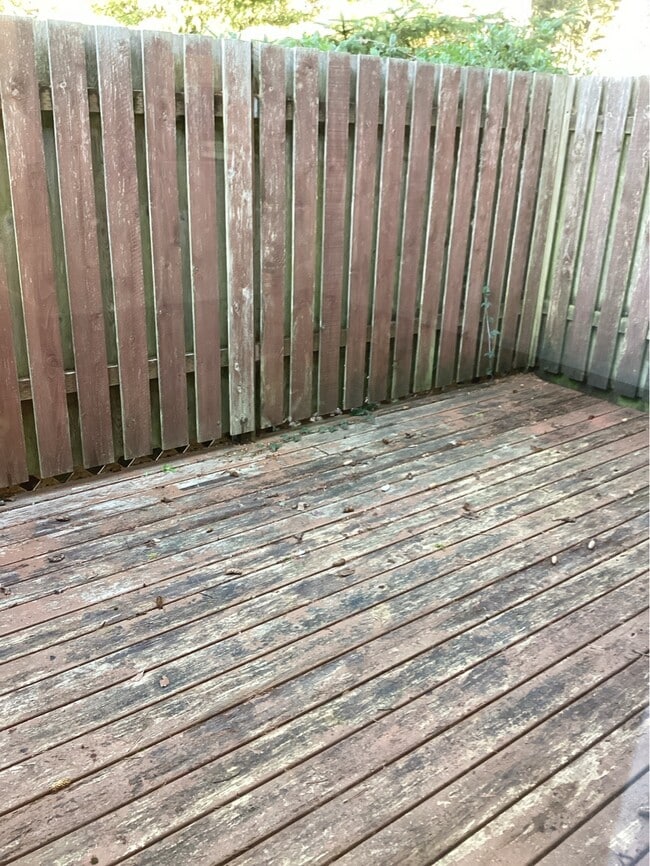 Building Photo - 66 NW 33rd Pl