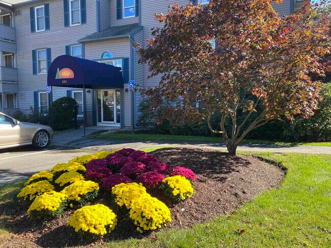 Building Photo - 145 Eastern Ave