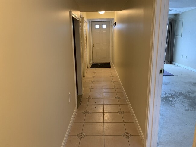 Building Photo - 114 Cannongate III Rd