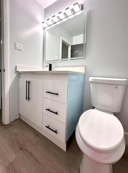 Building Photo - 1455 NE Silver Maple Way