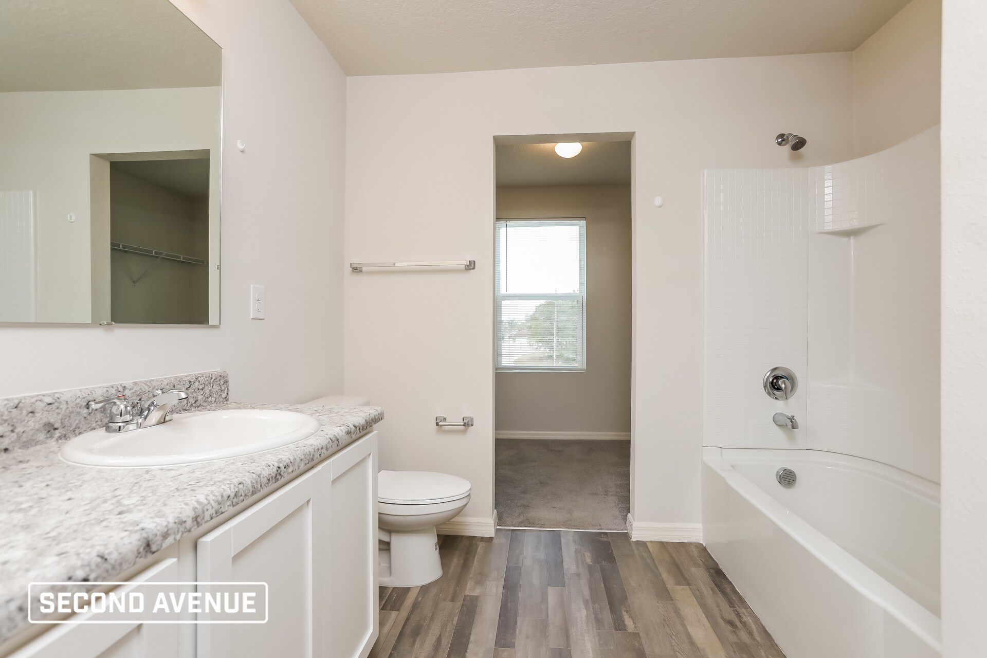 Building Photo - 208 Flounder Pl