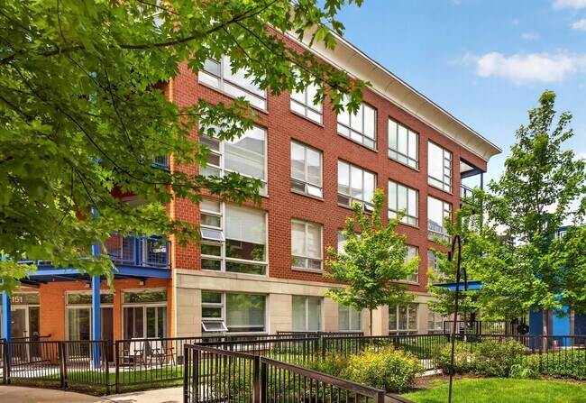 Building Photo - 1151 W Washington Blvd