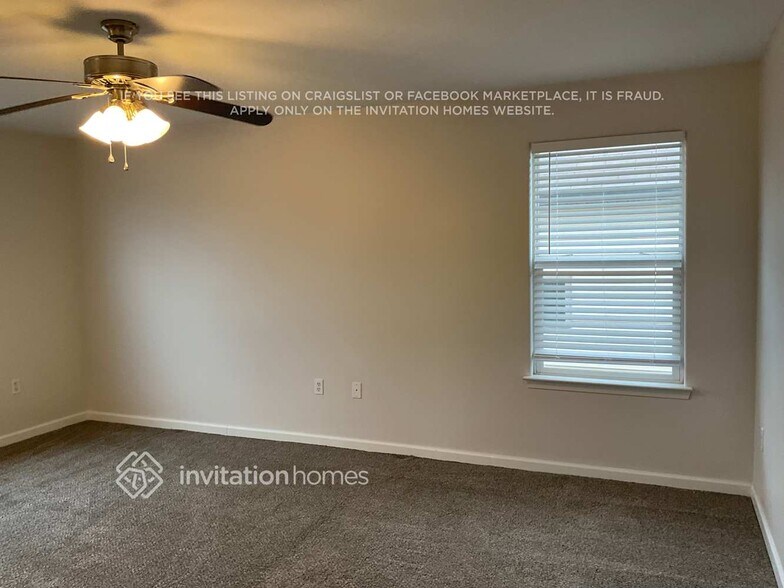 Building Photo - 2223 Dale View Dr