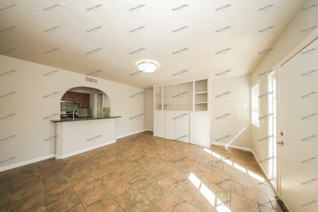 Building Photo - 2749 Indian Creek Blvd