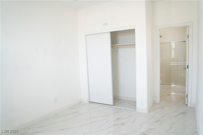Building Photo - 4153 Rancho Crossing St