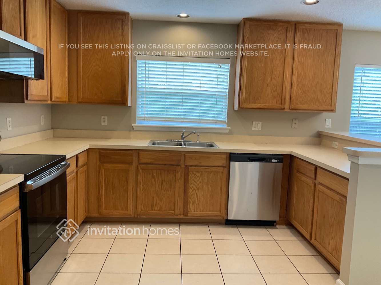 Building Photo - 511 Millhouse Ln