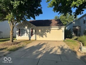 Building Photo - 1224 Edgewater Dr