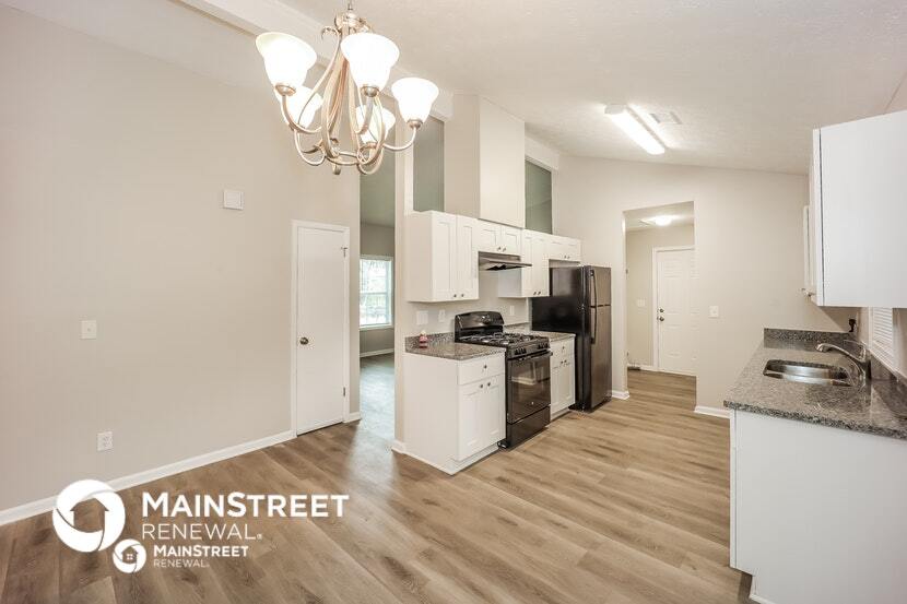 Building Photo - 7767 Park Ln