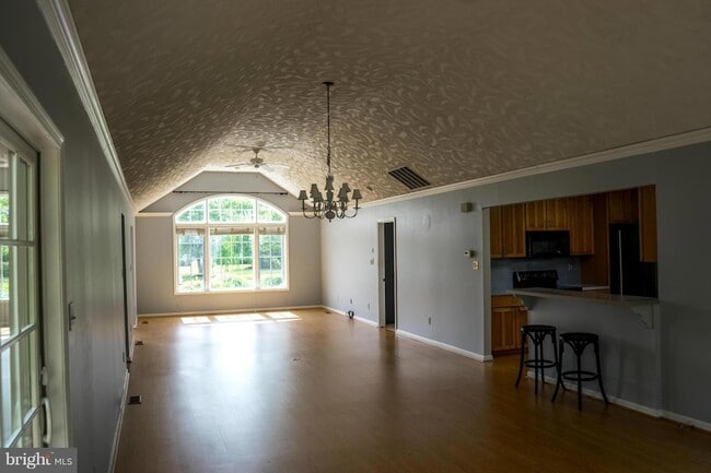 Building Photo - 206 Prospect Bay Dr W