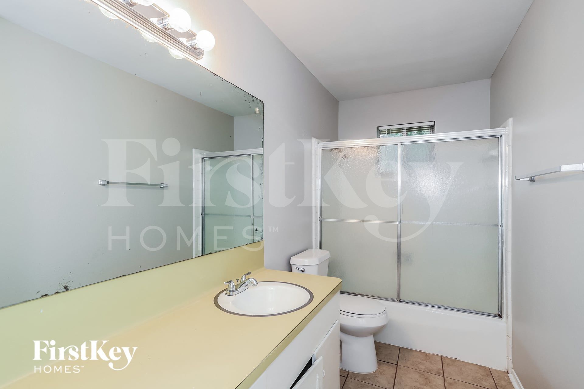 Building Photo - 8002 Larkspur Dr