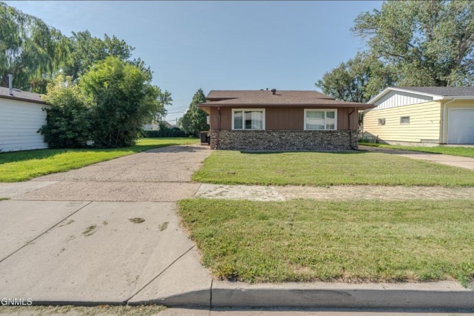 Building Photo - 333 W Ingals Ave