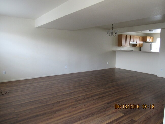 Building Photo - TWO STORY CONDO IN RIFLE!